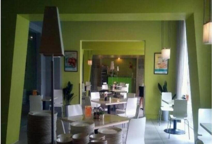 בית מלון כפרי Jinjiang Inn Chendu Taikoo Li Dongfeng Bridge