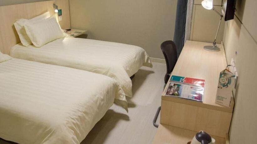 Hotel Jinjiang Inn Shanghai International Tourism And Resorts Zone Zhoupu Zhouzhu Highway Branch