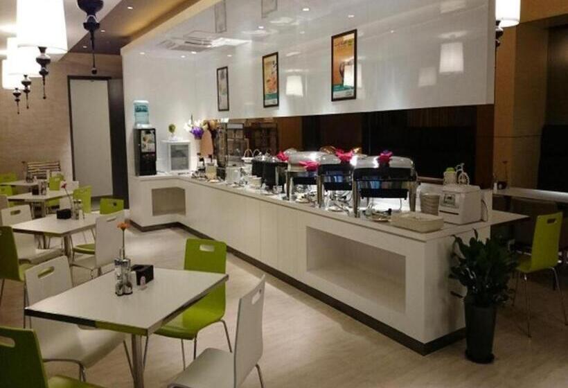 Hotel Jinjiang Inn Shanghai International Tourism And Resorts Zone Zhoupu Zhouzhu Highway Branch