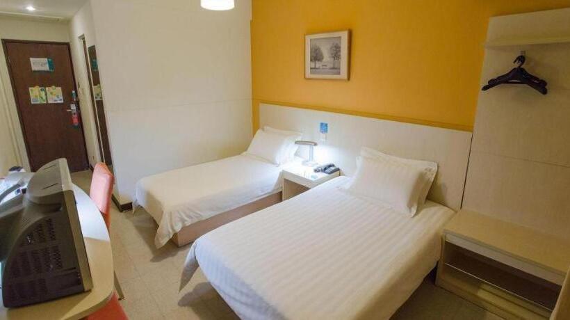 Hotel Jinjiang Inn Shanghai International Tourism And Resorts Zone Zhoupu Zhouzhu Highway Branch