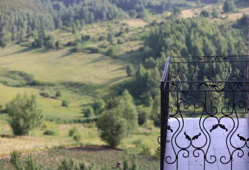 Отель Stani I Hoxhes