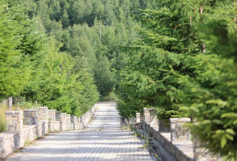 호텔 Stani I Hoxhes