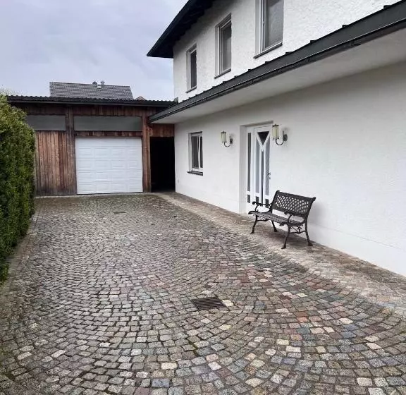 ペンション Erlebniseck