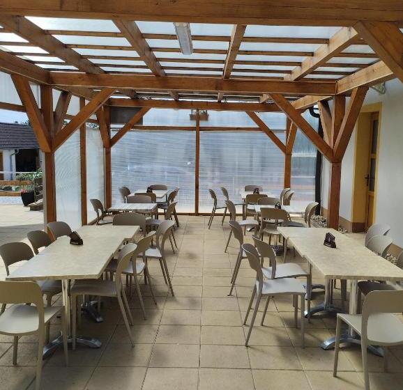 ペンション Penzion Doni