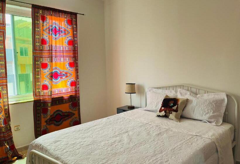 پانسیون Techas Mansion Guesthouse