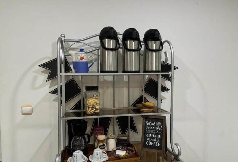 پانسیون Techas Mansion Guesthouse