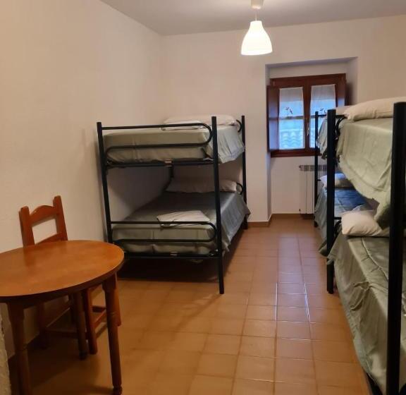 Bar Restaurante Albergue De Uncastillo