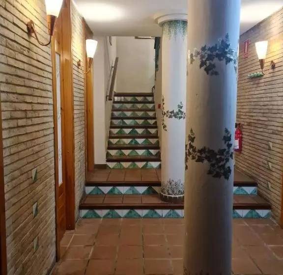 Bar Restaurante Albergue De Uncastillo