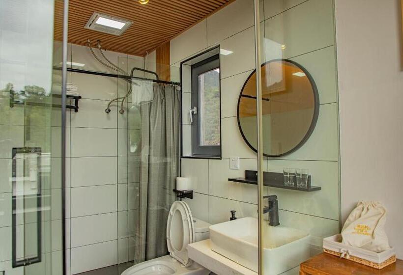 مبيت وإفطار Nature Cure Village Lodge 婺源自在舍民宿