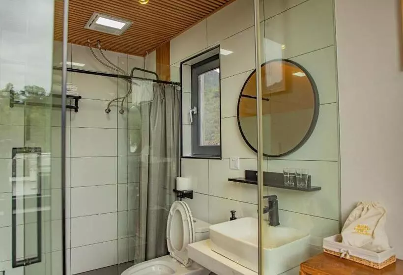 ベッドアンドブレックファースト Nature Cure Village Lodge 婺源自在舍民宿