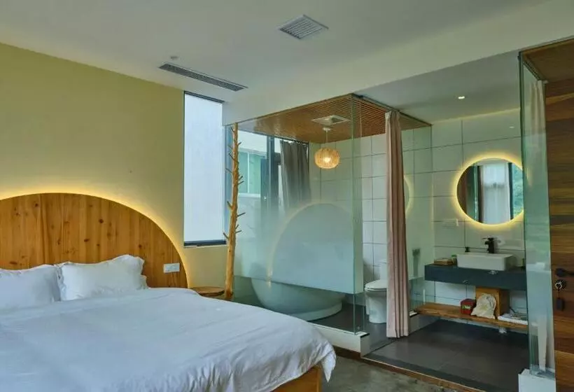 ベッドアンドブレックファースト Nature Cure Village Lodge 婺源自在舍民宿