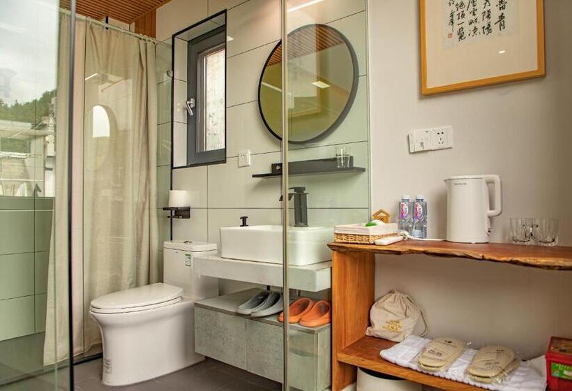 مبيت وإفطار Nature Cure Village Lodge 婺源自在舍民宿