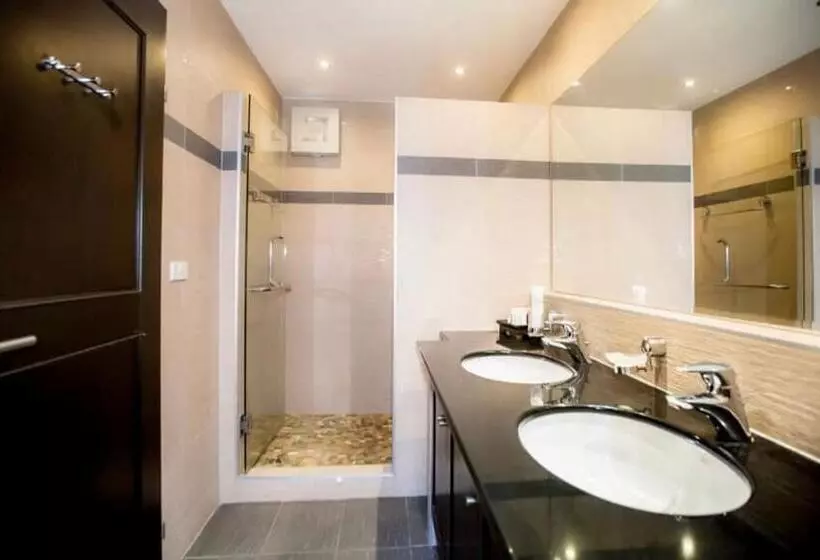 Blue Haven Bay Villa And Resort Apartments