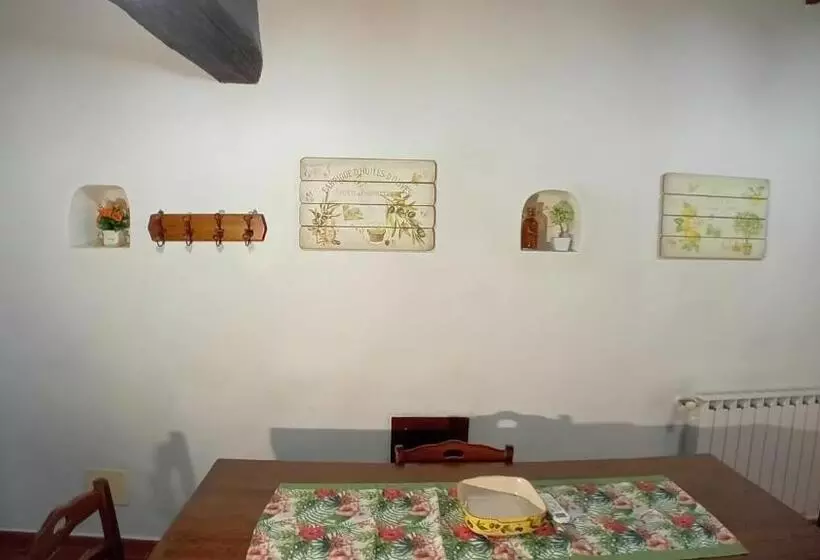 هتل Agriturismo Il Mandorlo