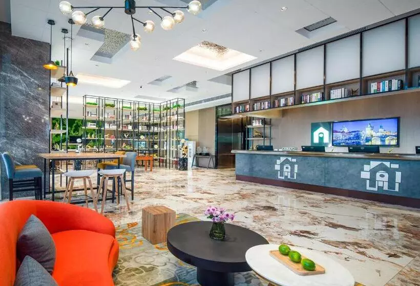 Hotelli Campanile Shanwei Haifeng