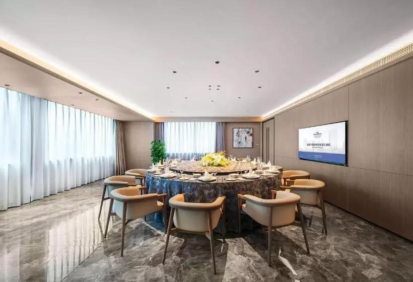 Howard Johnson Royal Hotel Shenzhen