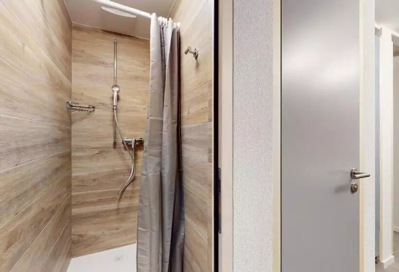 Majatalo Chalet De L Ours Authentic Etage Penthes 14 Pers