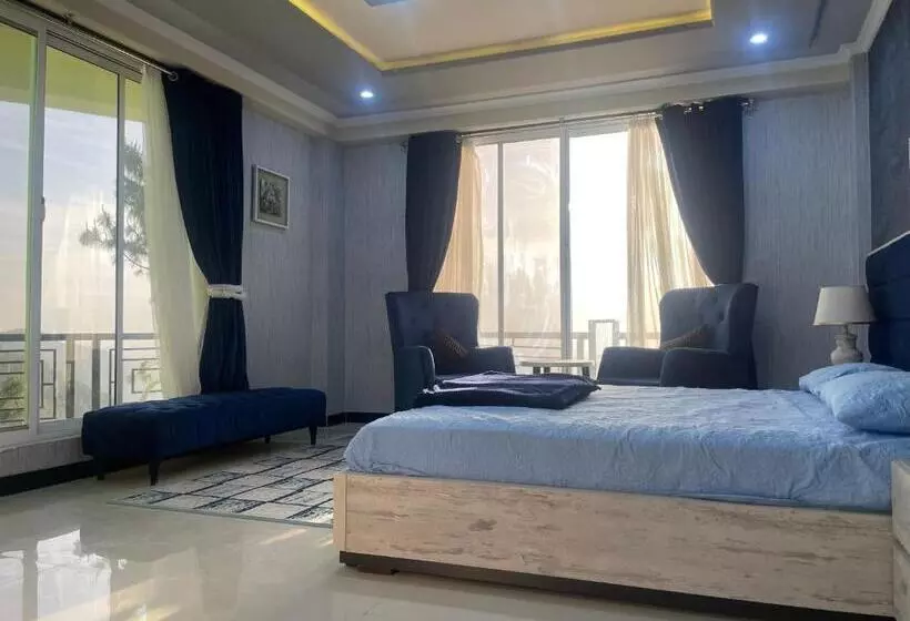 پانسیون Crown Inn Apartments