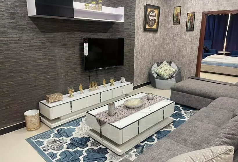 پانسیون Crown Inn Apartments