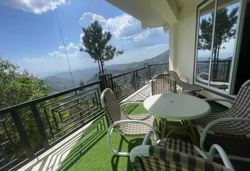 پانسیون Crown Inn Apartments