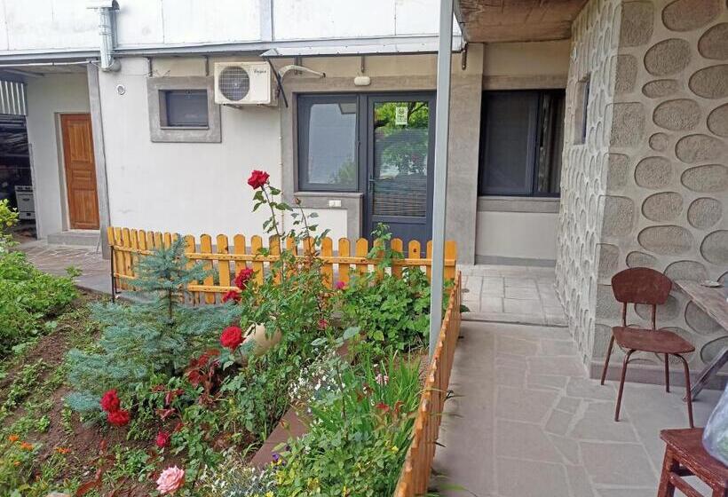 پانسیون Enea Boutique Apartment