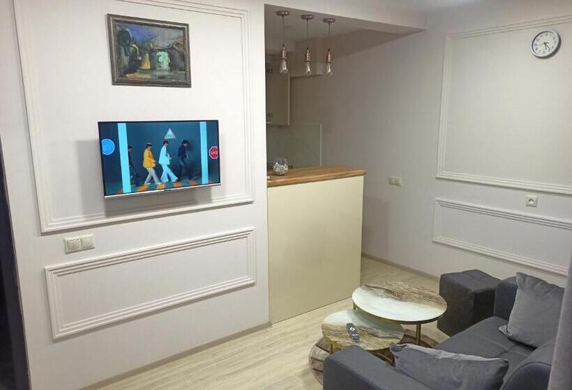 پانسیون Enea Boutique Apartment