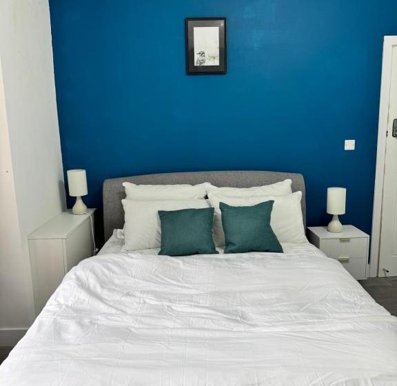 ペンション Stay In Ashford, Heathrow