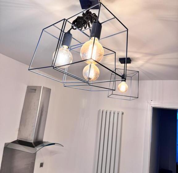 ペンション Stay In Ashford, Heathrow