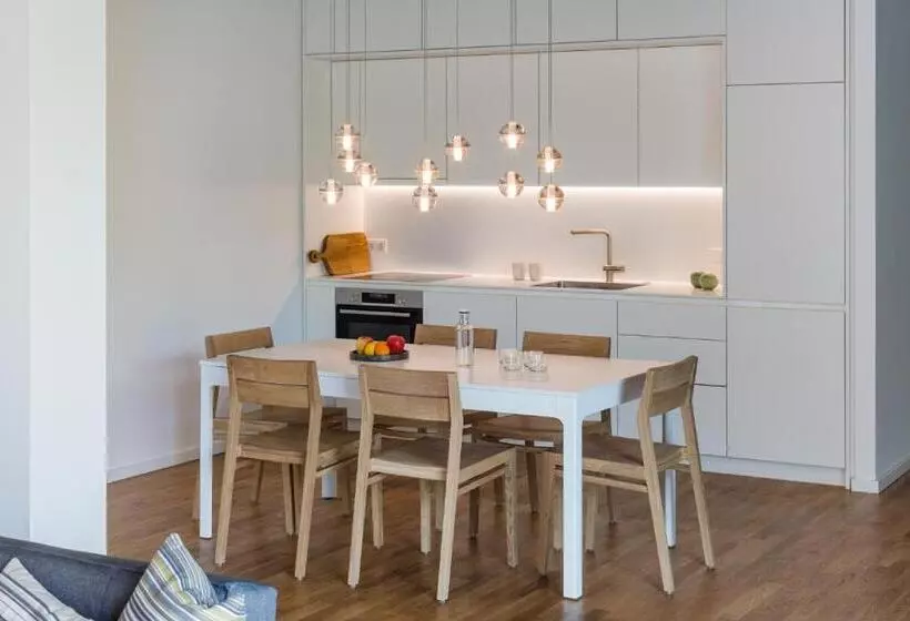 Wilmina Suites
