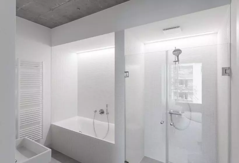 Wilmina Suites