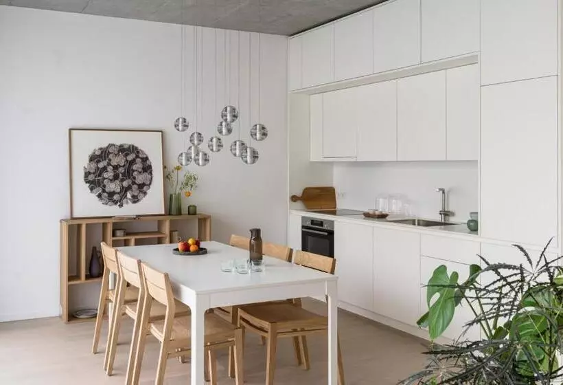 Wilmina Suites