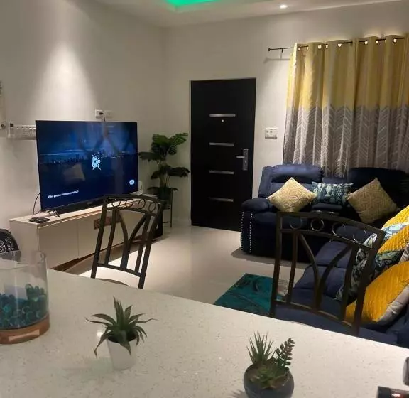 تختخواب و صبحانه Honey S Hidden Villa