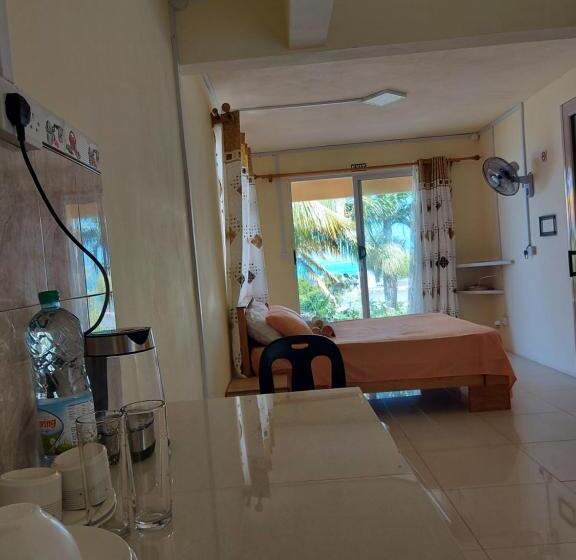 تختخواب و صبحانه Ocean Viewpoint Lodge