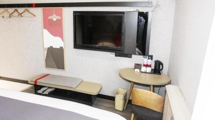 Chengke Hotel Shandong Jinan Zhangqiu District Zhangqiu Railway Station Yiwu Market