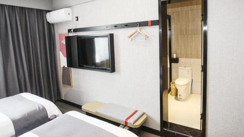 Chengke Hotel Shandong Jinan Zhangqiu District Zhangqiu Railway Station Yiwu Market