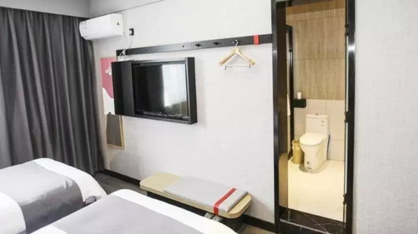 Chengke Hotel Shandong Jinan Zhangqiu District Zhangqiu Railway Station Yiwu Market