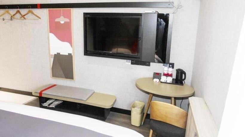 Chengke Hotel Shandong Jinan Zhangqiu District Zhangqiu Railway Station Yiwu Market