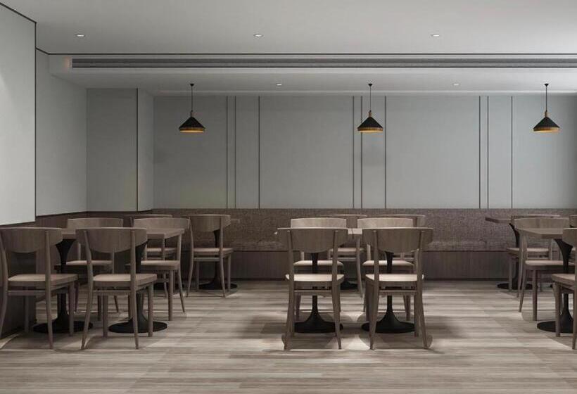 Hanting Hotel Wuhan Optics Valley Youth Club