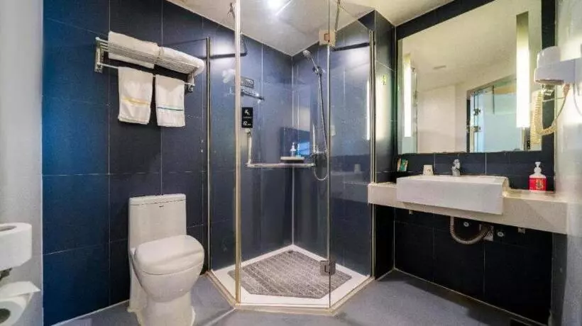 Hotelli City Comfort Inn Zhangzhou Wanda Plaza