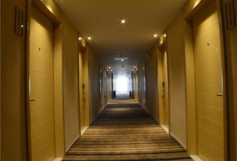 호텔 City Comfort Inn Zhengzhou Railway Station Erqi Square