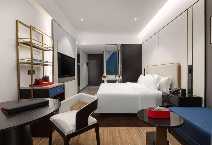 Отель Ramada By Wyndham Xishuangbanna Jinghong