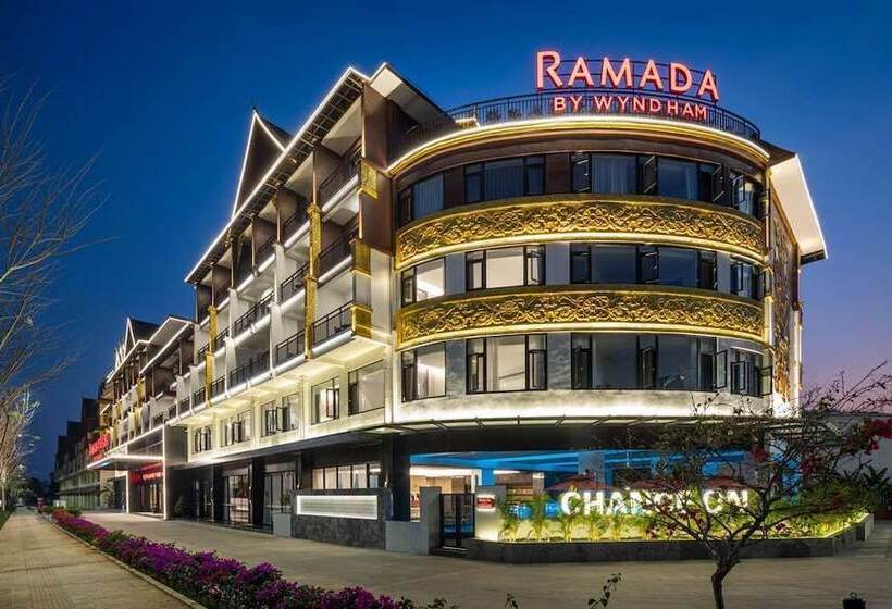 Отель Ramada By Wyndham Xishuangbanna Jinghong