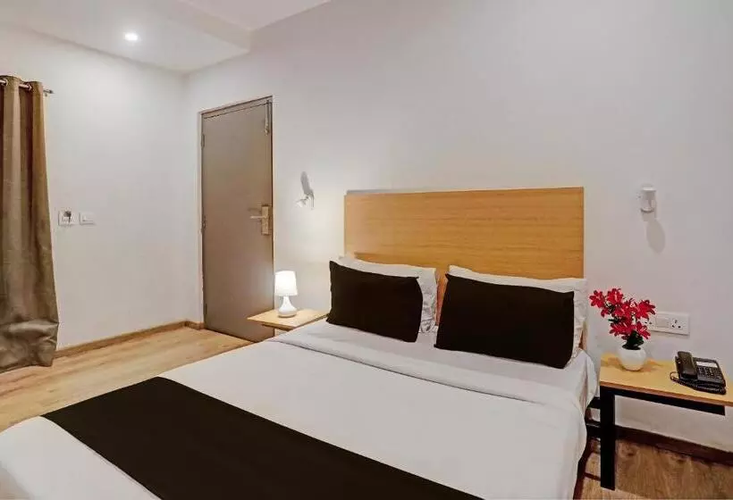 Hotelli Super Townhouse Gangothri