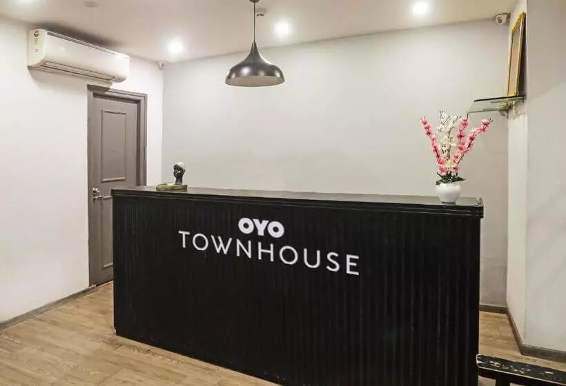 Hotelli Super Townhouse Gangothri