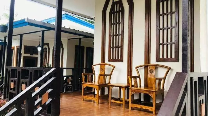 Hotelli Villa Mutiara Hitam Situ Cileunca Pangalengan