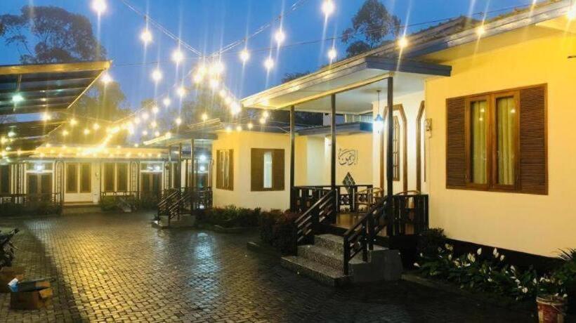 Otel Villa Mutiara Hitam Situ Cileunca Pangalengan
