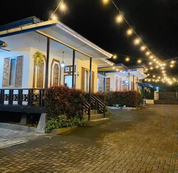 Hotelli Villa Mutiara Hitam Situ Cileunca Pangalengan