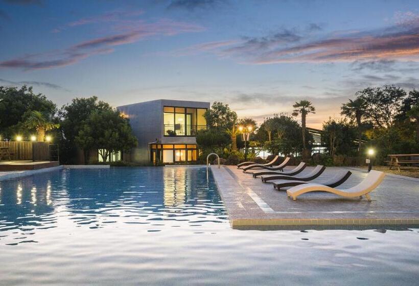 Jeju Aewol Hongsland Pension