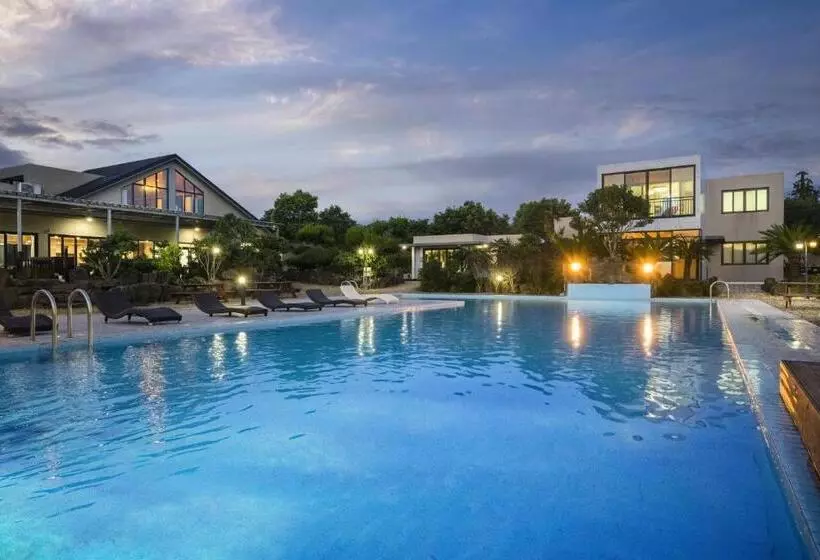 Jeju Aewol Hongsland Pension