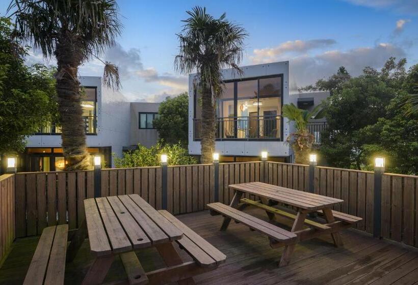 Jeju Aewol Hongsland Pension